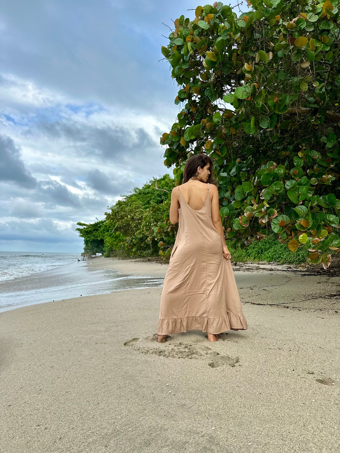 Vestido Básico Kamel🍂